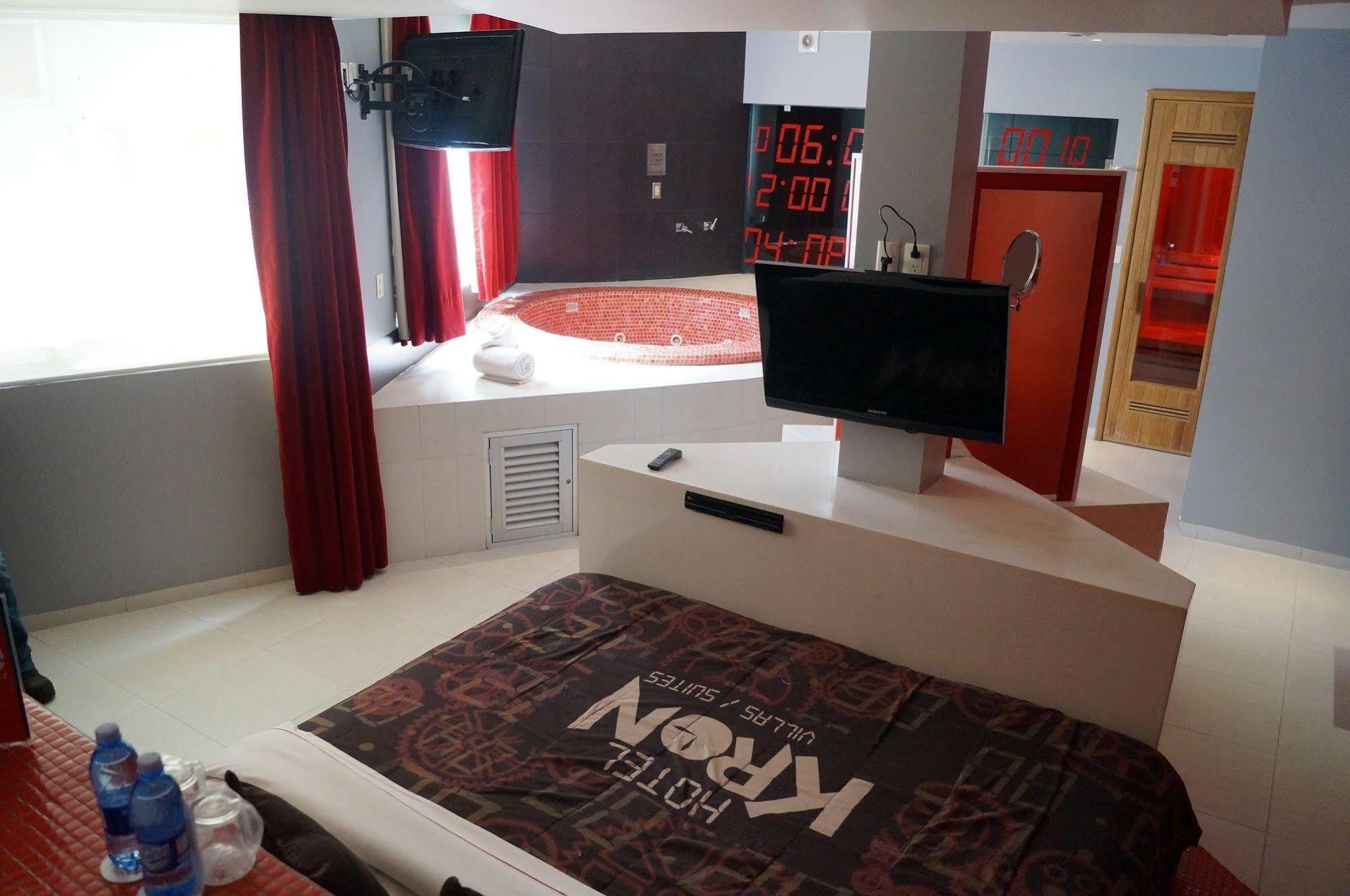 Love Hotel Kron Mexico City Exteriör bild