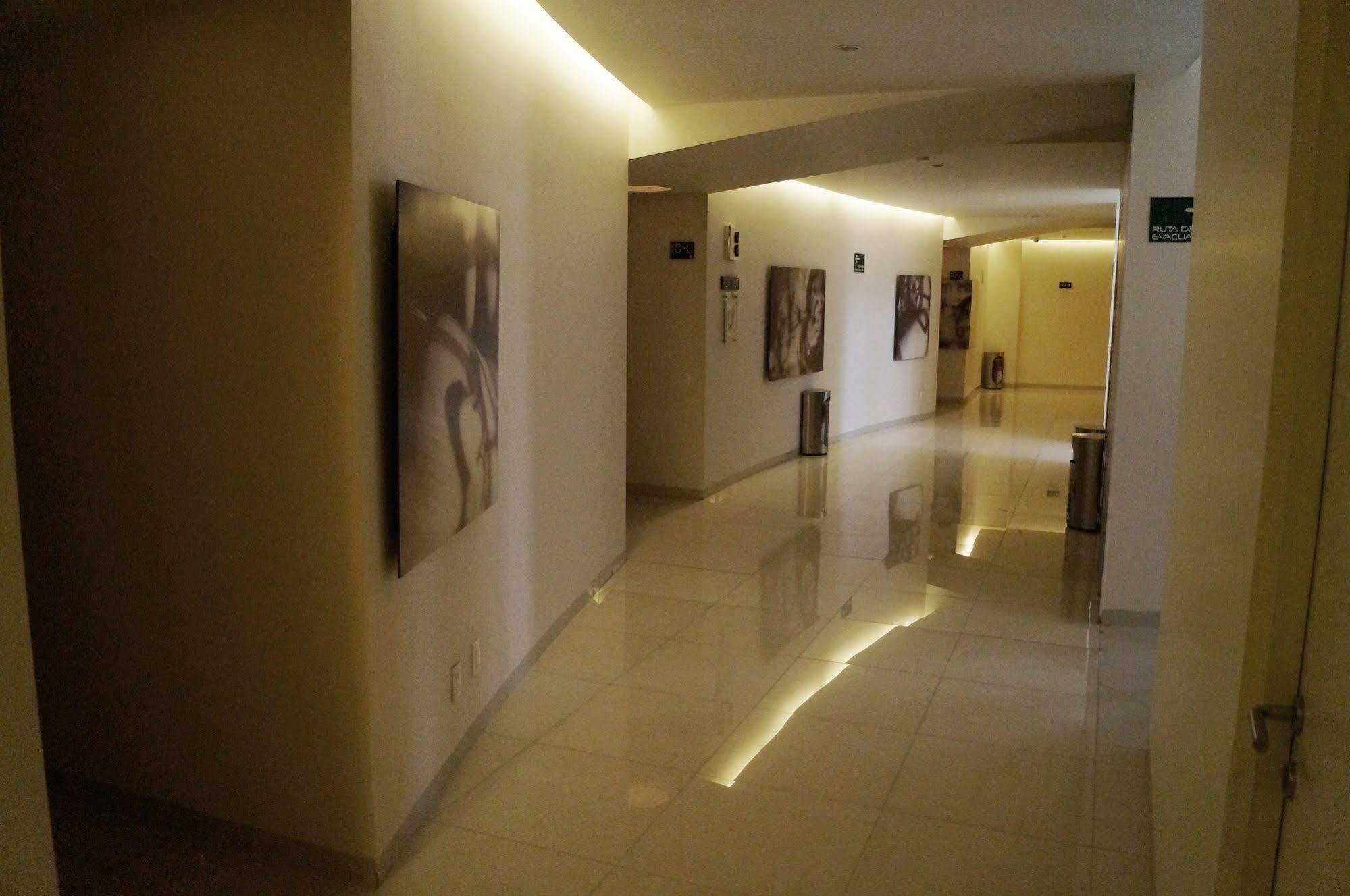 Love Hotel Kron Mexico City Exteriör bild